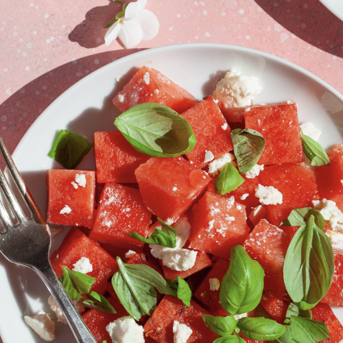 Ensalada Veraniega con Queso Ricotta y Sandía
